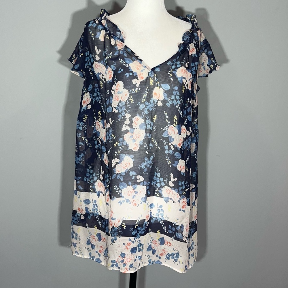 Motherhood Sheer Maternity Top - Picture 2 of 11